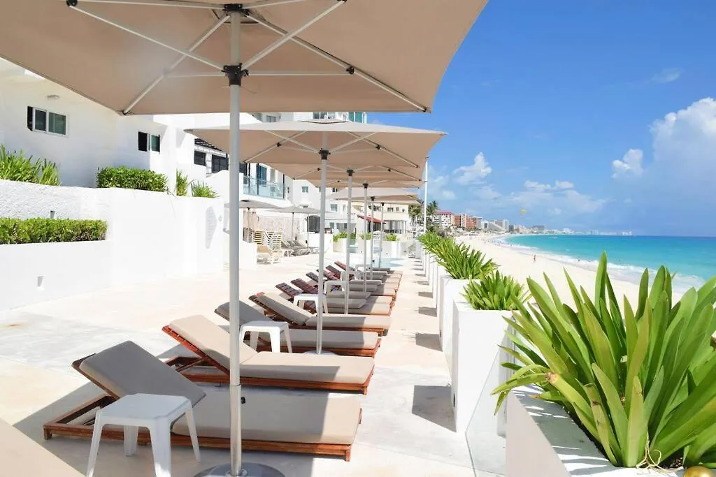 Brand New Studio At The Beach 3D Cancun 0*,  Mexico