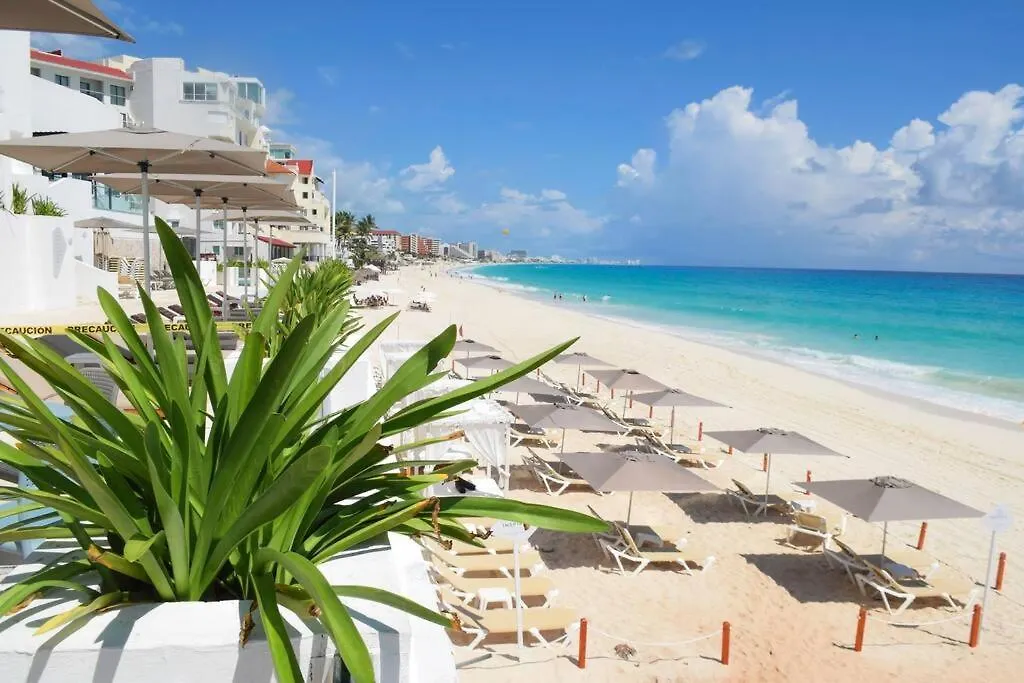 Brand New Studio At The Beach 3D Cancún Apartmán